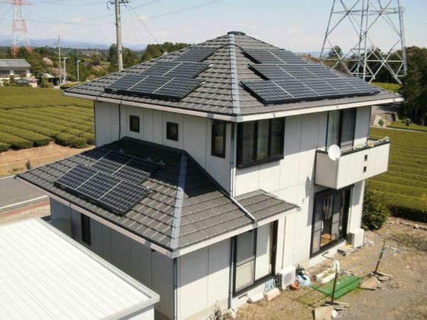 寄棟屋根施工事例イメージ
